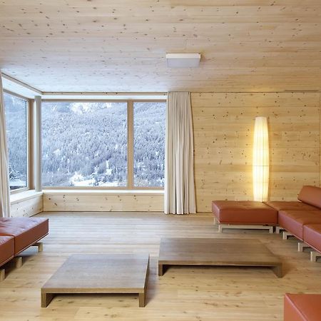 Scuol Youth Hostel Экстерьер фото